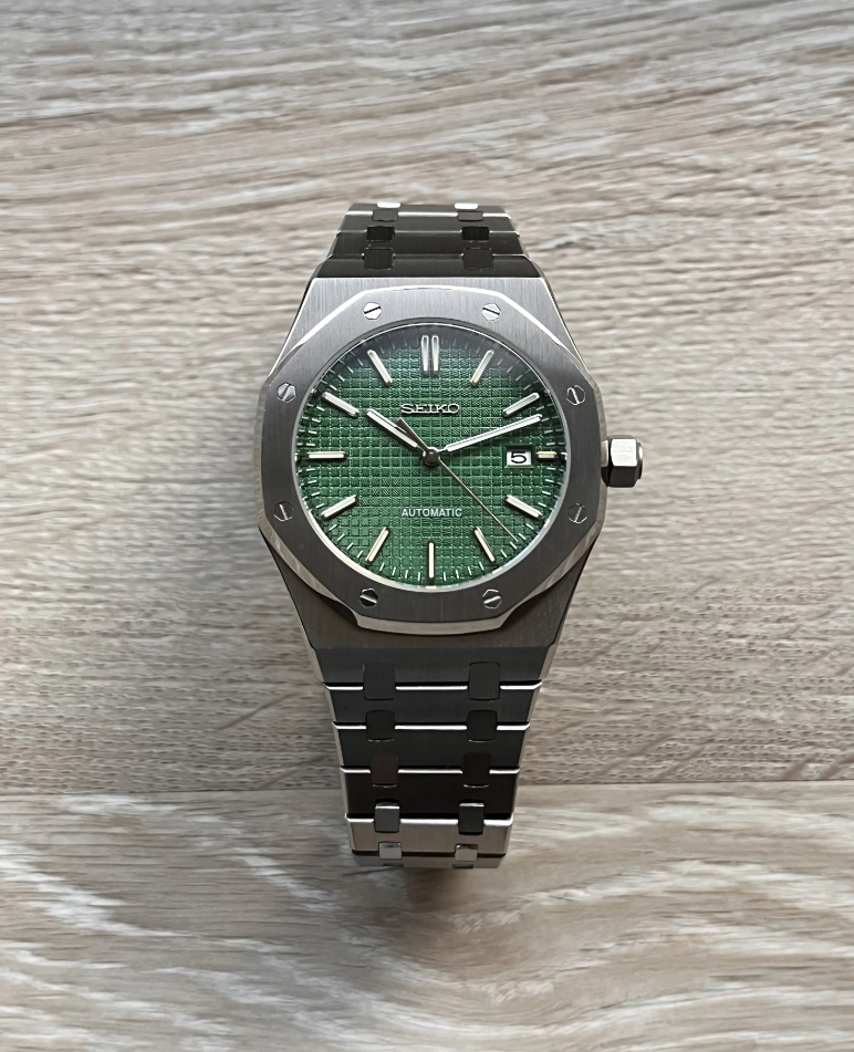 Green Royal Oak Seiko mod