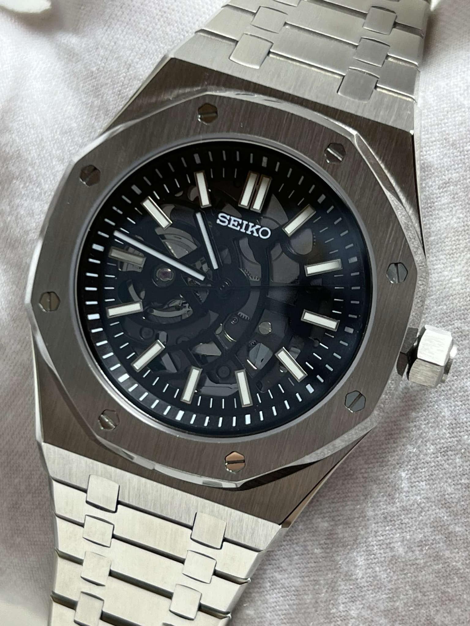 Skeleton Royal Oak Seiko mod